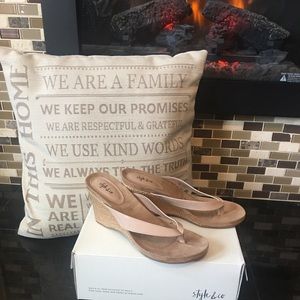 Brand new never worn mauve pink wedge sandals